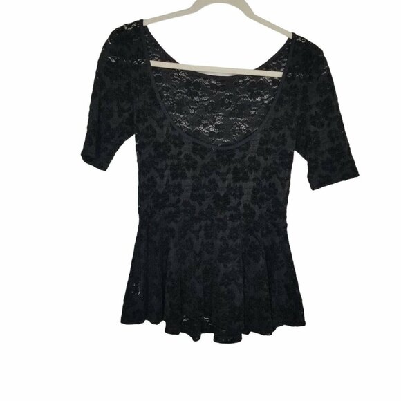 Free People Chenille Top Size Small Black Lace Peplum‎ Top Scoop Neck On Back - Picture 4 of 9